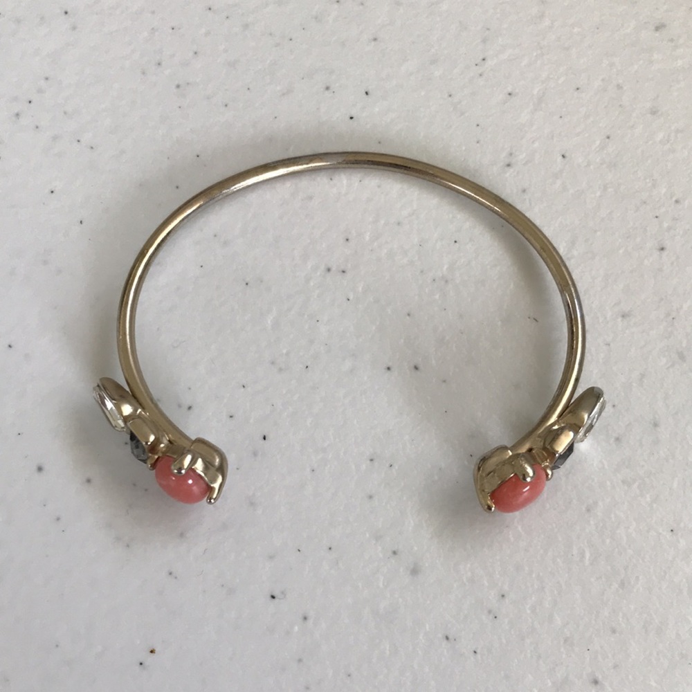 Vintage Pink Stone and Faux diamond Bracelet - Picture 2 of 8